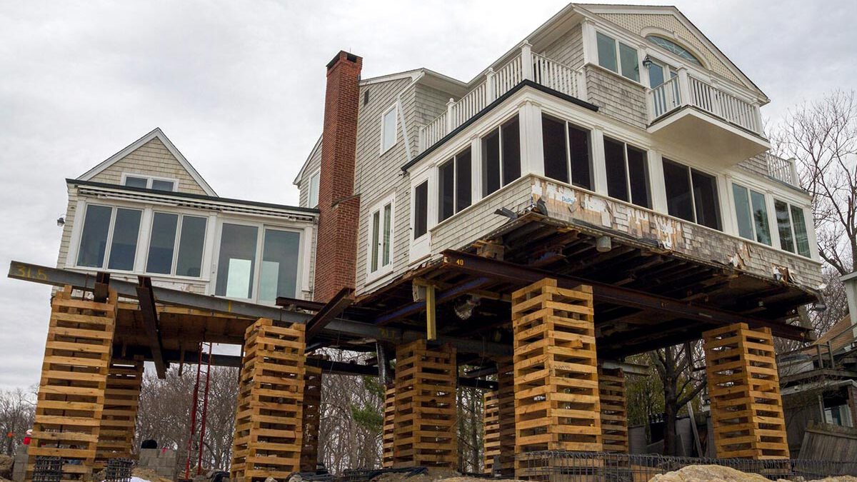 Installation of House Raising & Lifting in Cedar Hill Cedar Hill